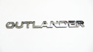 סמל מיצובישי כיתוב OUTLANDER